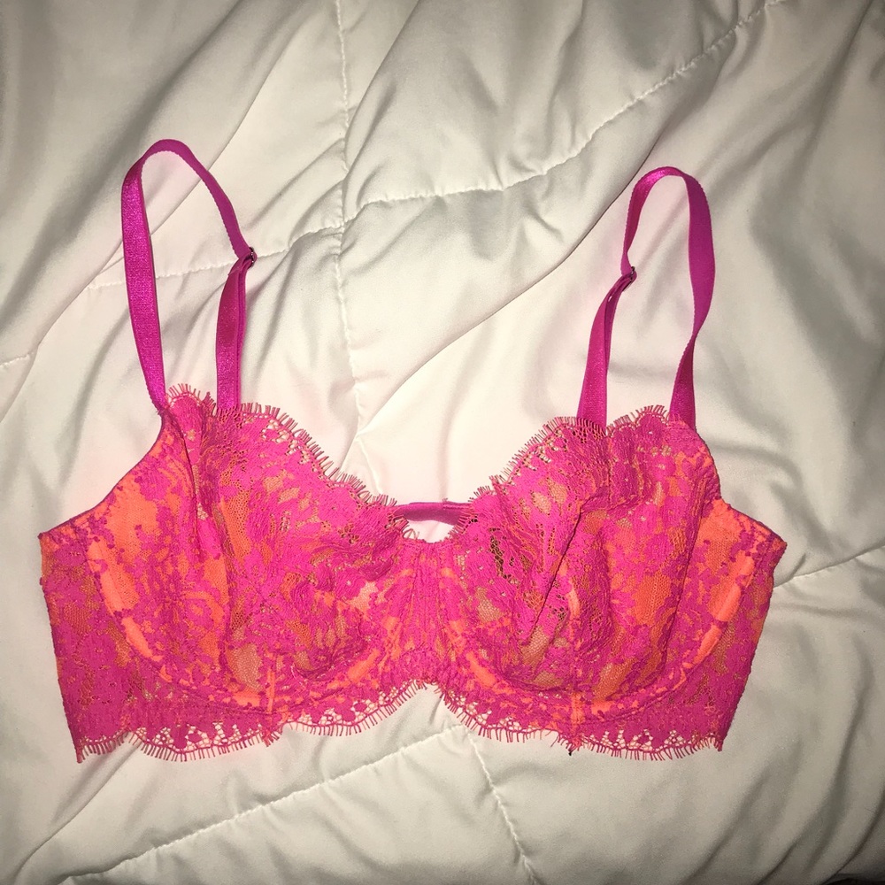 Victoria’s Secret bra